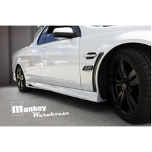 PAIR OF VENT SIDE SKIRTS FOR VE VF HOLDEN UTE S/SS/SV6/SSV