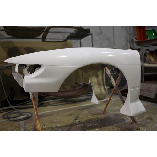 Nissan Silvia S13: BN Sports Style +45mm Wide Front Guards