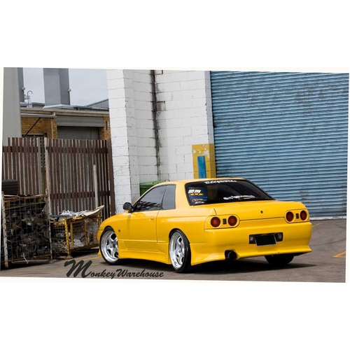Nissan Skyline R32 Coupe: Vertex Style Rear Bumper