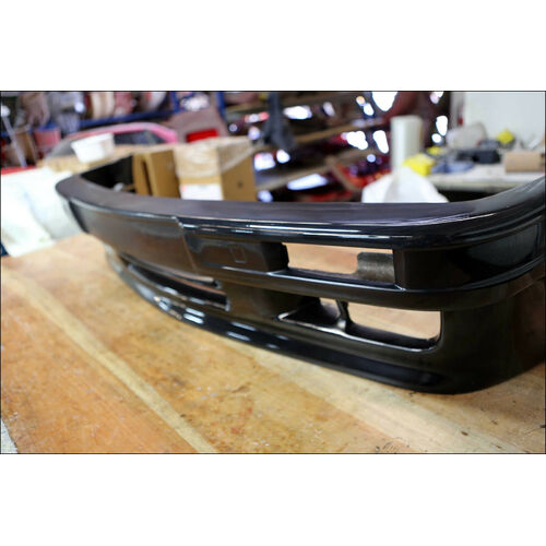 NICE FINISHED M-TECH 2 BMW E30 SERIES FRONT BUMPER, 2 PIECE BUMPER WITH BRACKET