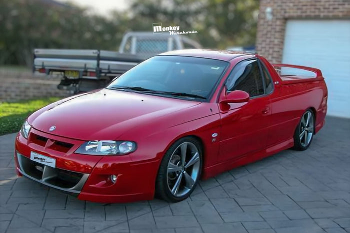 Holden Commodore VU-VY Ute with customer-installed Front Bumper Bar