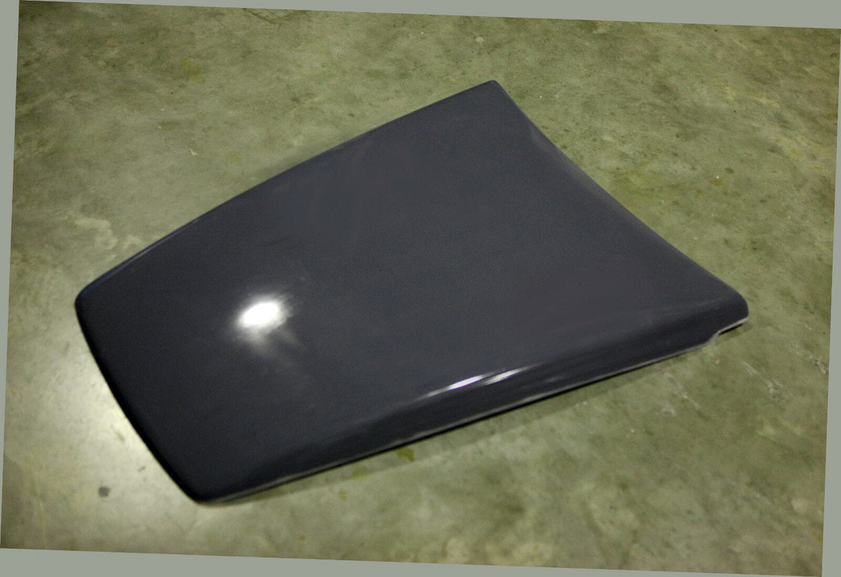 Installed View - Holden Commodore VE: H-Style Bonnet Scoop (Series 1 & 2)