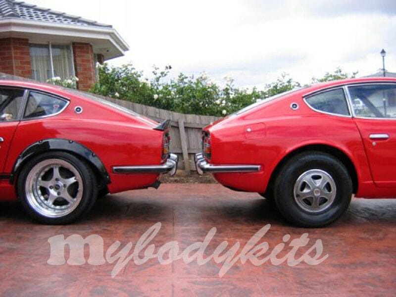 Installed View - Datsun 240Z / 260Z: 4-Piece Wheel Flare Set