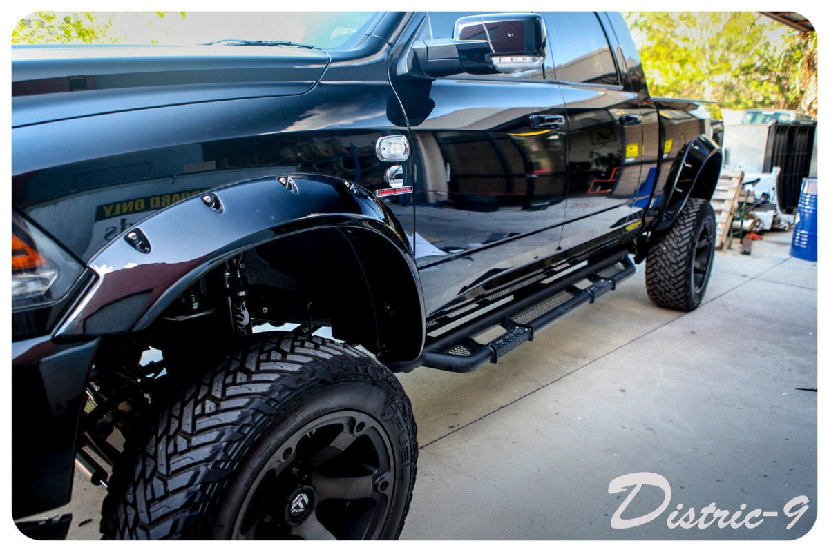 Installed View - Dodge Ram DS Series (2009-2024): 5" Jungle Flare Set