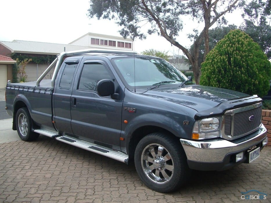 Installed View - Ford F250 F550 Extra Cab (1999-2016): Premium Window Visors