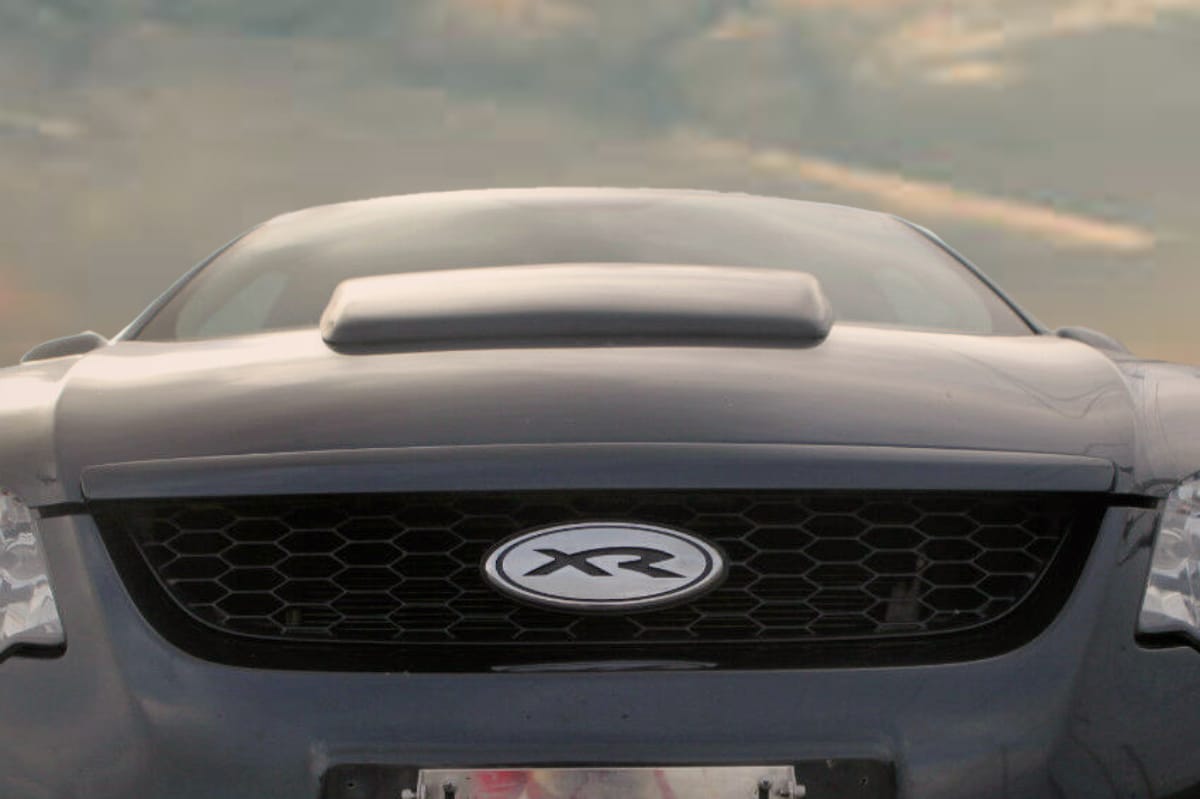 Installed View - Ford Falcon FG & FPV F6/F6E: Add-On Bonnet Scoop