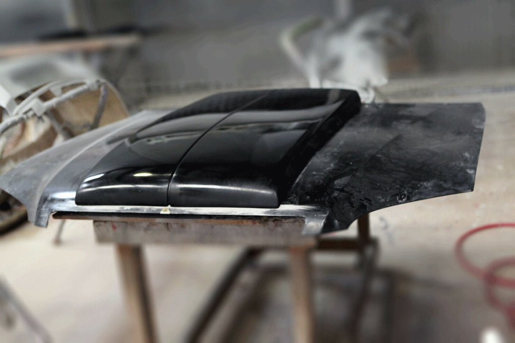 Installed View - Holden Commodore VE: Group A Style Bonnet Scoop