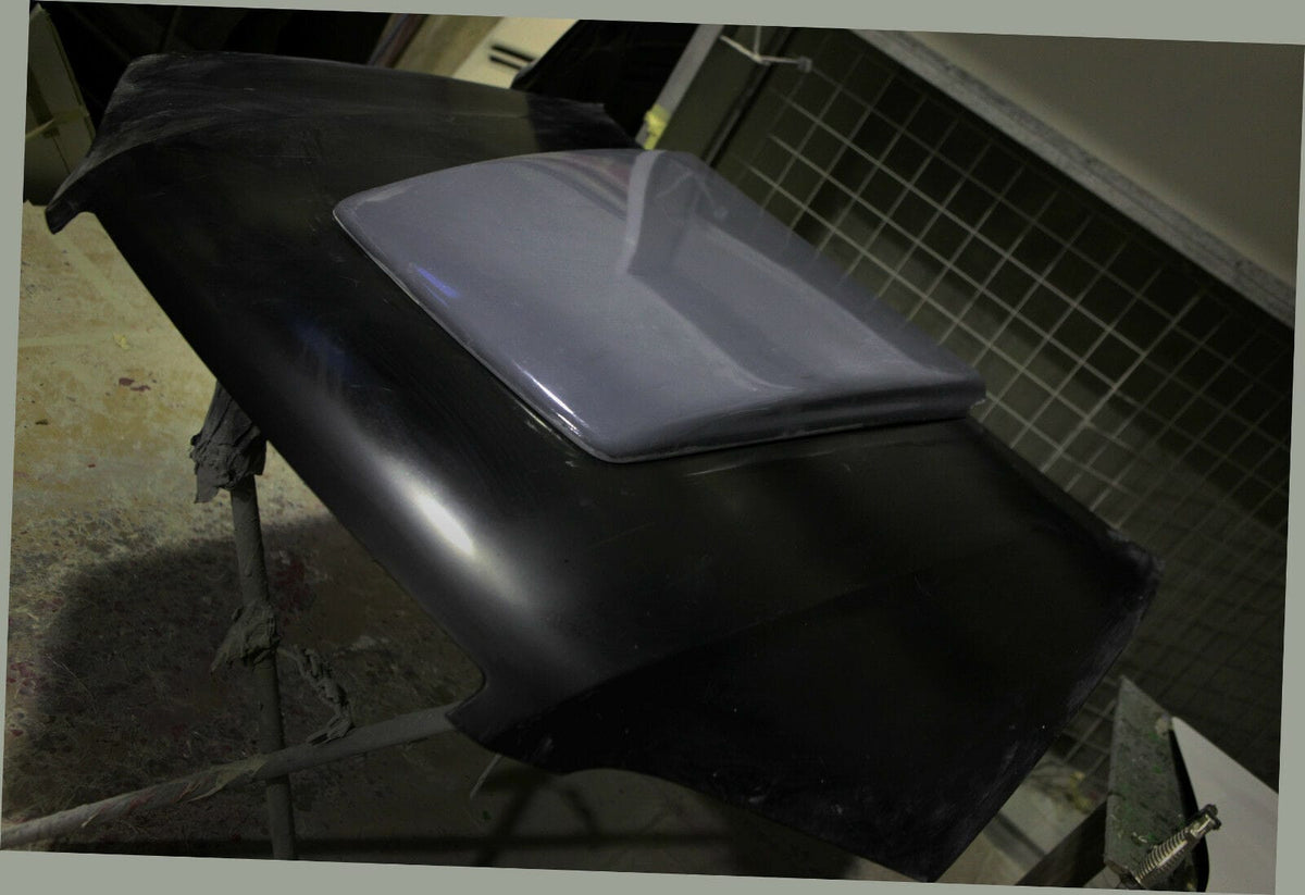 Installed View - Holden Commodore VE: H-Style Bonnet Scoop (Series 1 & 2)