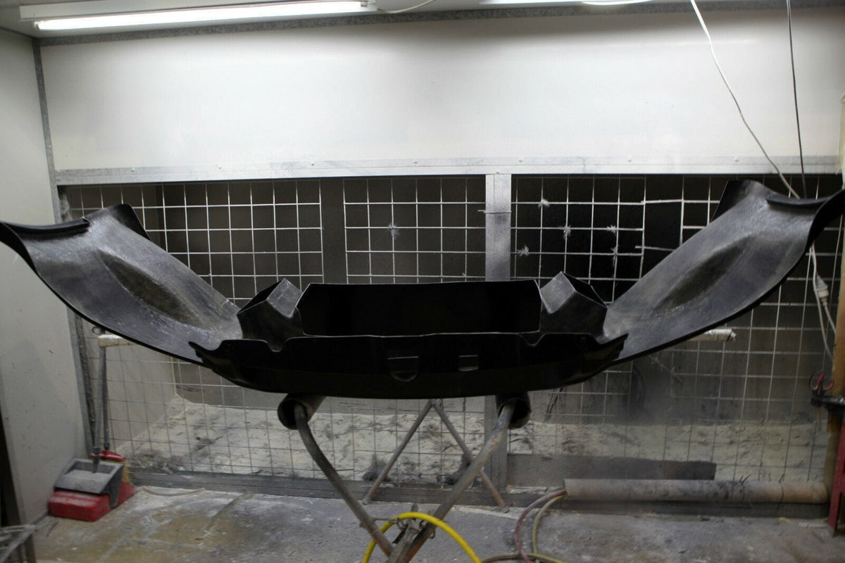 Installed View - Holden Commodore VE S1: V8 Race Style Front Bumper