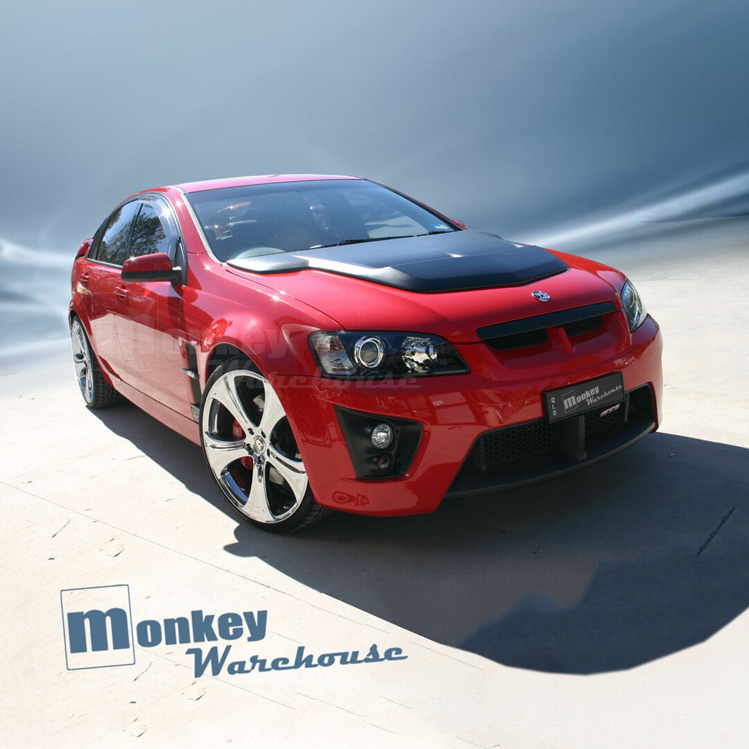 Installed View - Holden Commodore VE: Walkinshaw Style Bonnet Scoop (2006-2013)