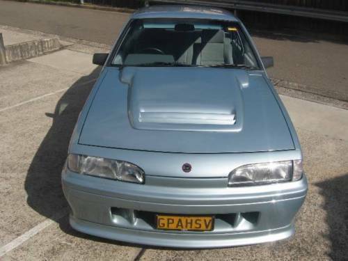 Installed View - Holden Commodore VL: Walkinshaw Style Bonnet Scoop