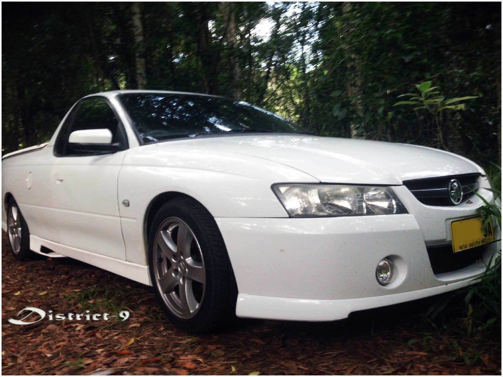 Installed View - Holden Commodore VT VU VX VY VZ Ute: Side Skirts