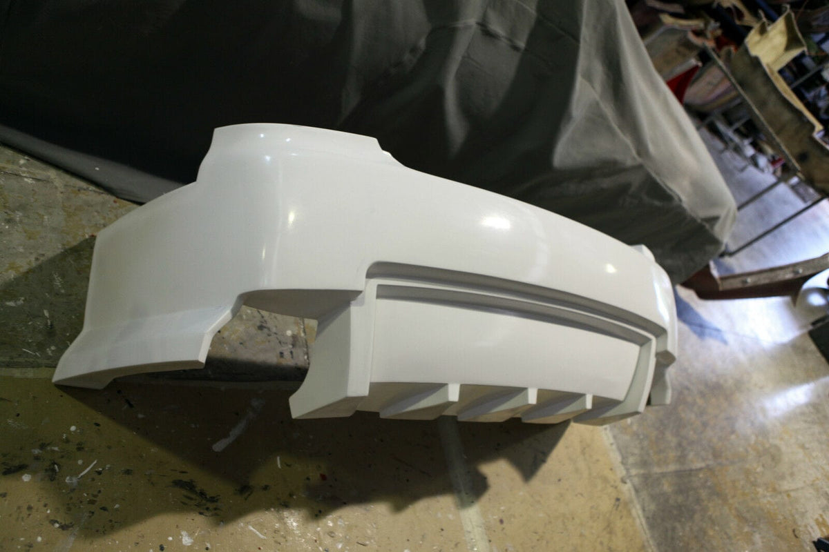 Installed View - Holden Commodore VT-VX Sedan: Super V8 Rear Bumper