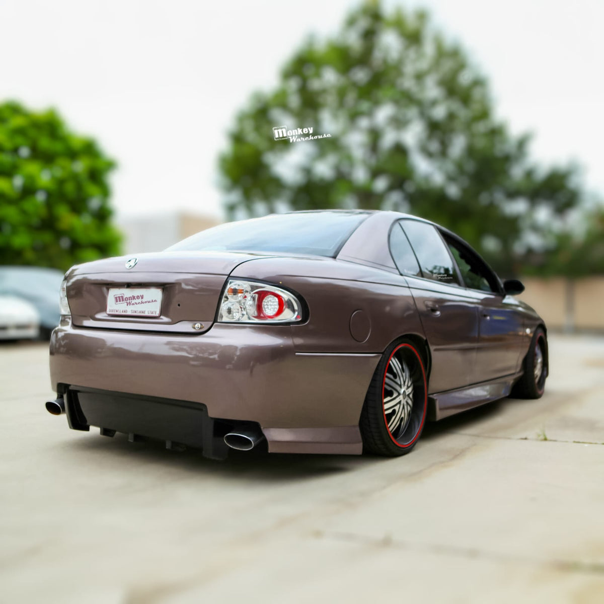 Installed View - Holden Commodore VT-VX Sedan: Super V8 Rear Bumper