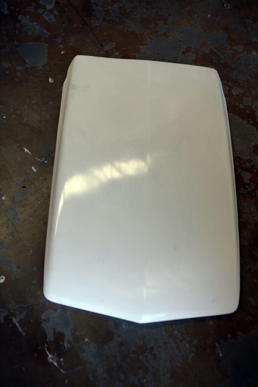 Installed View - Holden Commodore VY: Group A Style Bonnet Scoop