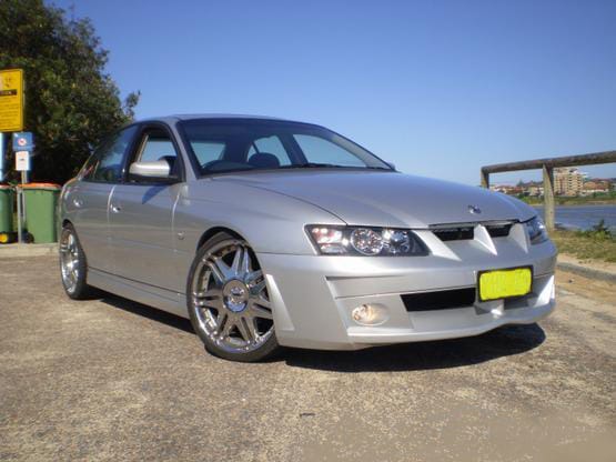 Installed View - Holden Commodore VY Sedan Ute Wagon: Tear Drop Front Bumper