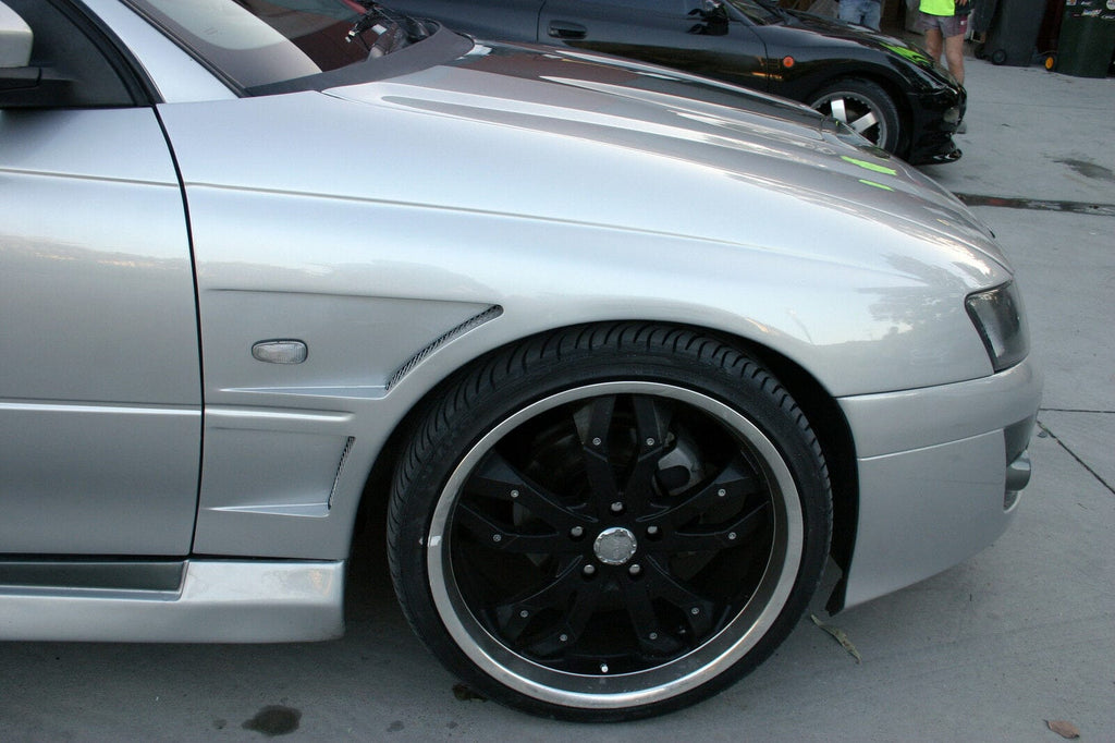 Installed View - Holden Commodore VY/VZ: Vented Front Guards