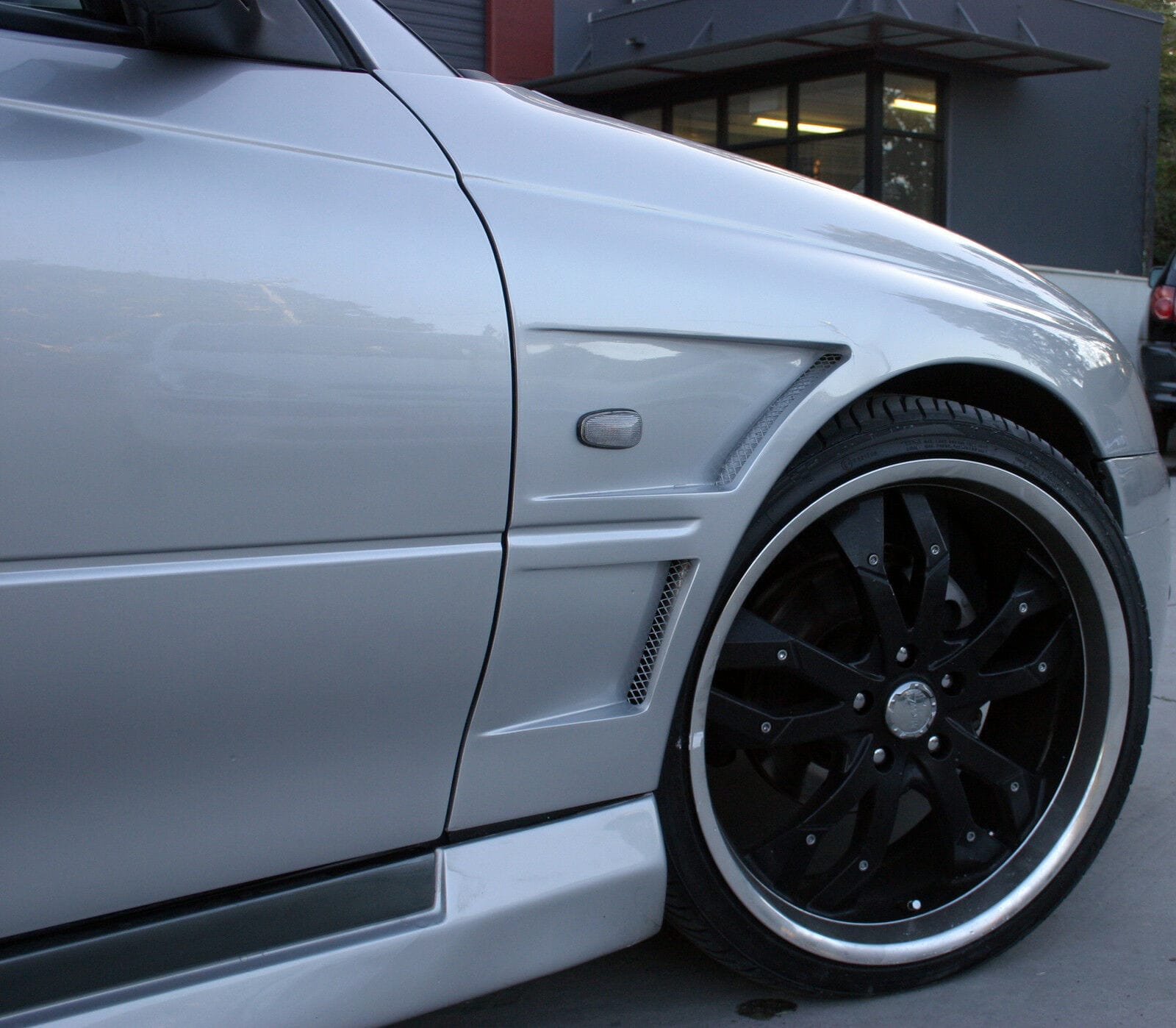 Installed View - Holden Commodore VY/VZ: Vented Front Guards
