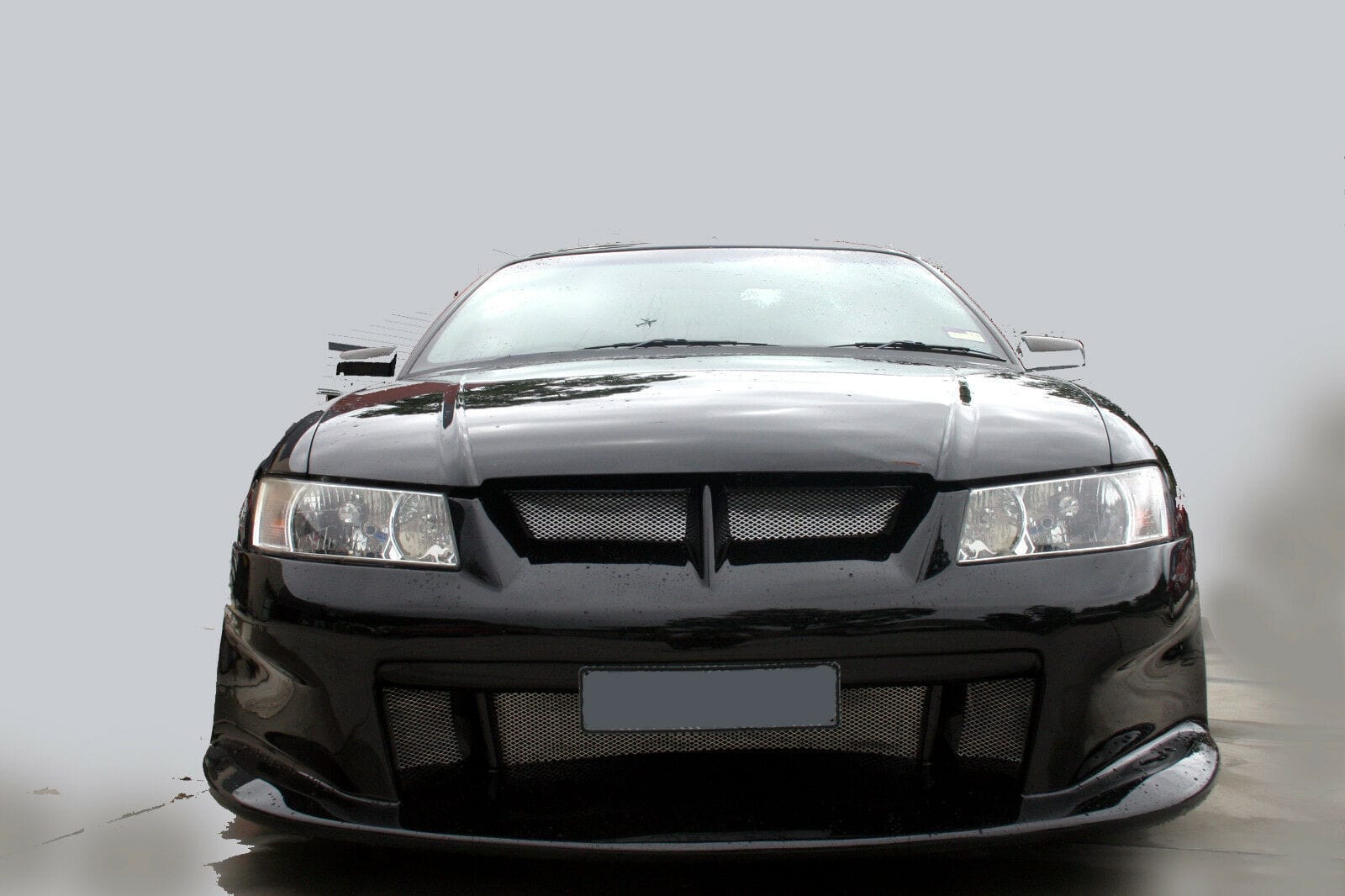 Installed View - Holden Commodore VZ Sedan Ute: V8 Touring Front Bumper