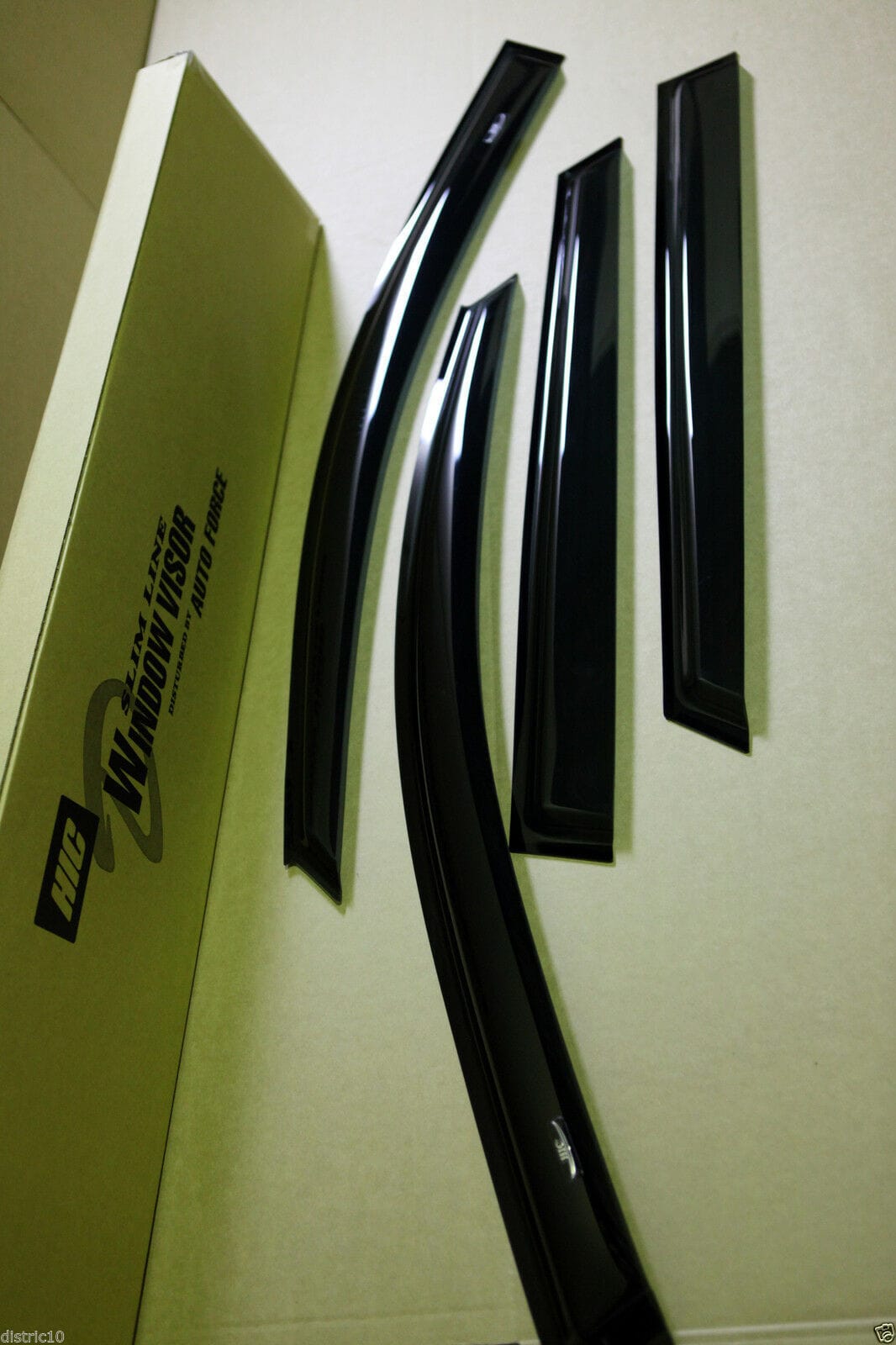 Installed View - Kia Sorento XM (2010-2014): Premium Window Visors