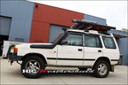 Installed View - Land Rover Discovery 1 (1989-1998): Premium Window Visors
