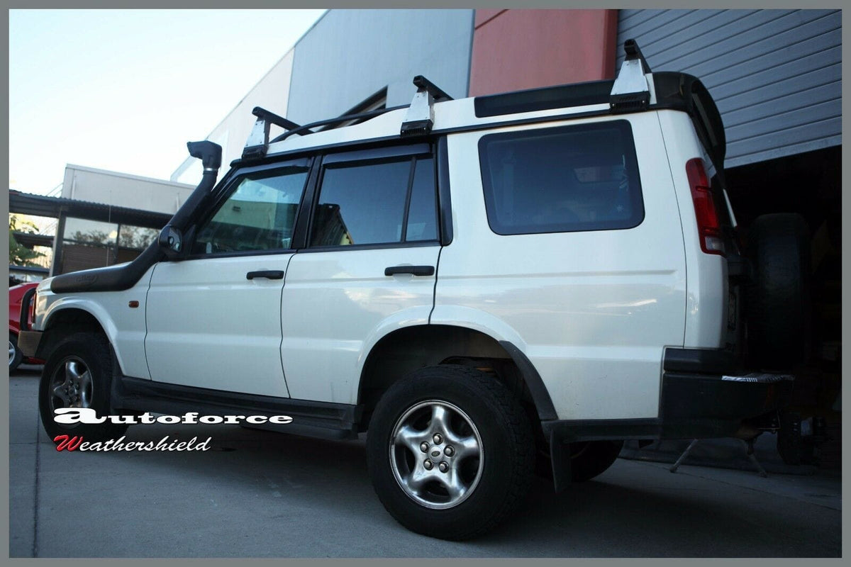 Installed View - Land Rover Discovery 2 (1998-2004): Premium Window Visors