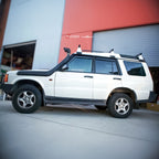 Installed View - Land Rover Discovery 2 (1998-2004): Premium Window Visors