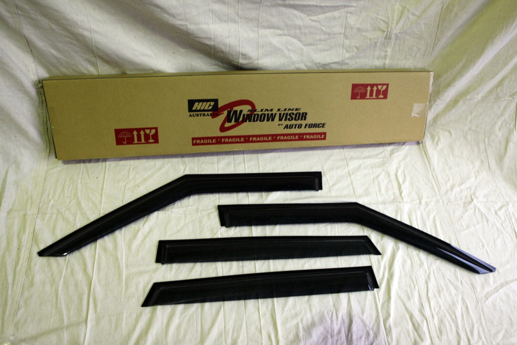 Installed View - Land Rover Discovery 3 & 4 (2004-2016): Premium Window Visors