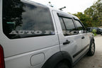 Installed View - Land Rover Discovery 3 & 4 (2004-2016): Premium Window Visors