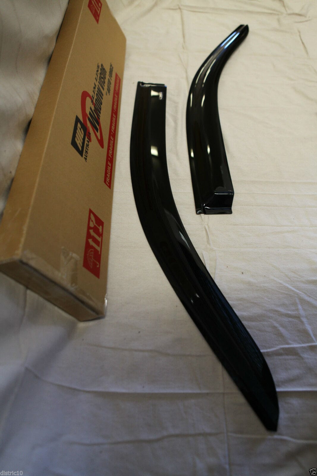 Installed View - Mercedes-Benz Vito W639 (2004-2015): Premium Window Visors