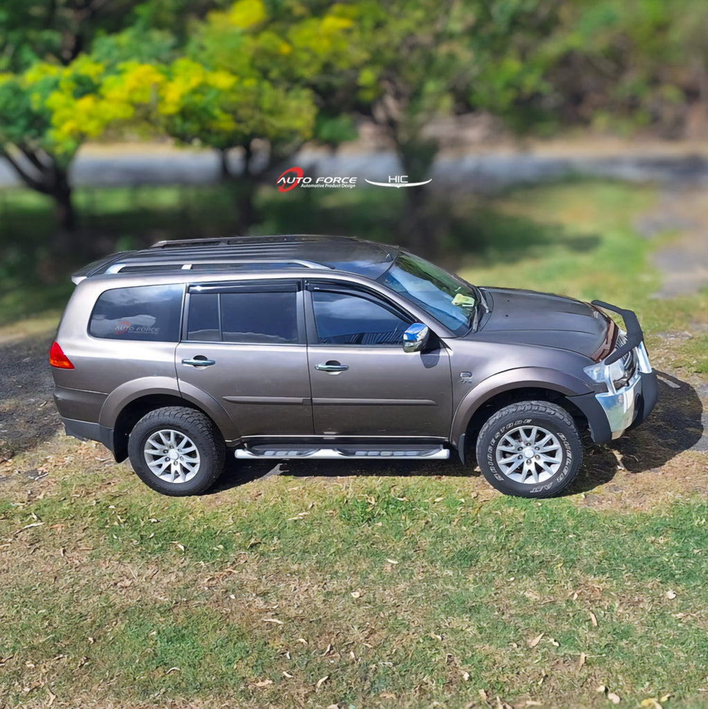 Installed View - Mitsubishi Challenger PB / PC (2009-2015): Premium Window Visors