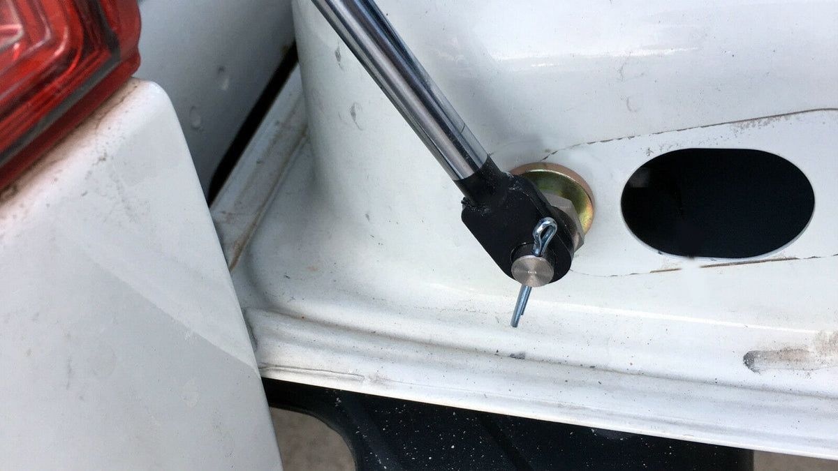 Installed View - Nissan Navara D40 (2005–2014): Tailgate Damper Kit