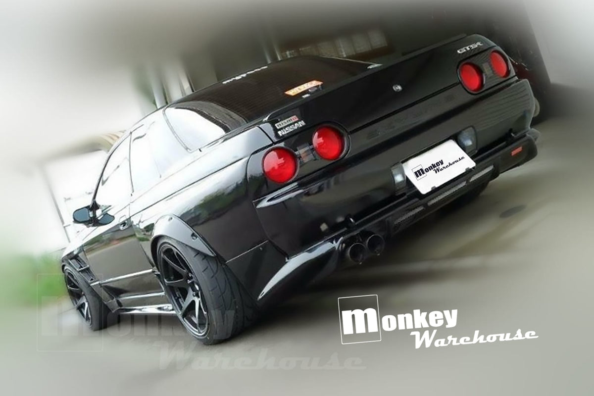 Installed View - Nissan Skyline R32 Coupe: 4-Piece Wheel Flare Set