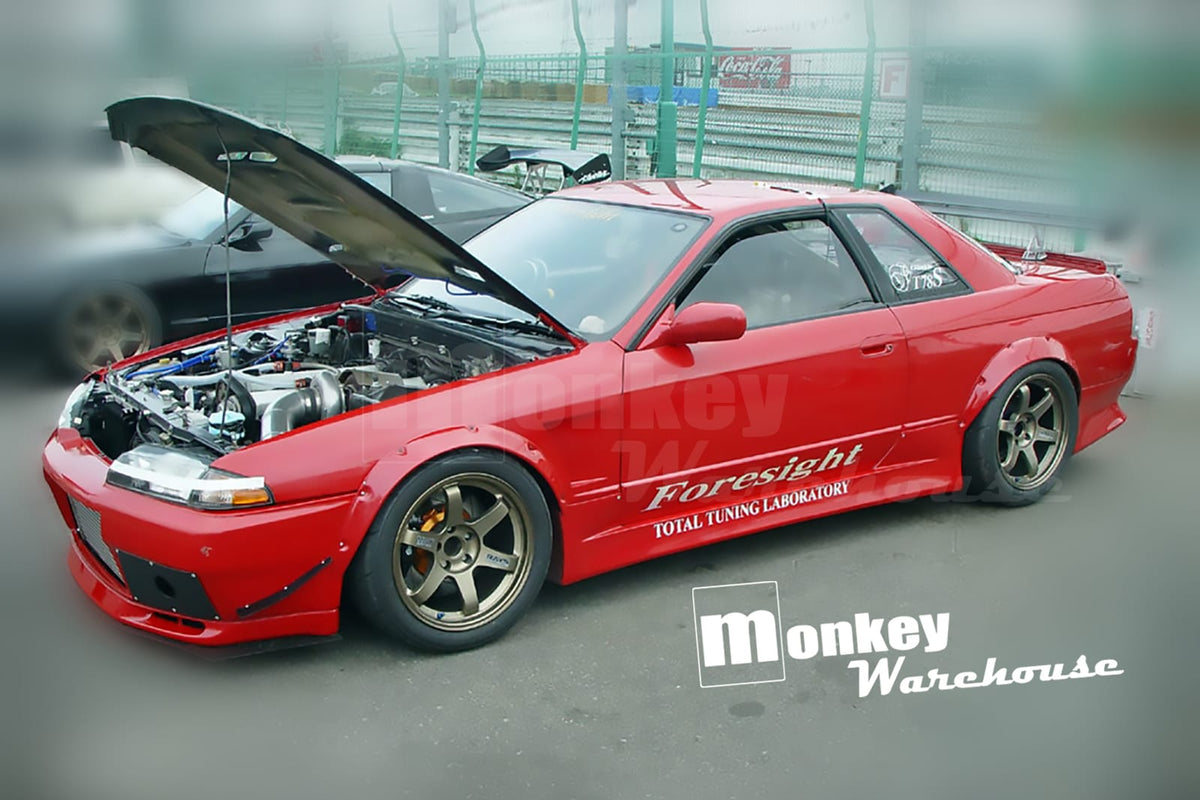 Installed View - Nissan Skyline R32 Coupe: 4-Piece Wheel Flare Set