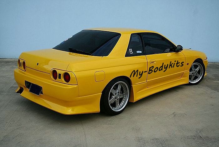 Installed View - Nissan Skyline R32 Coupe: Vertex Style Rear Bumper