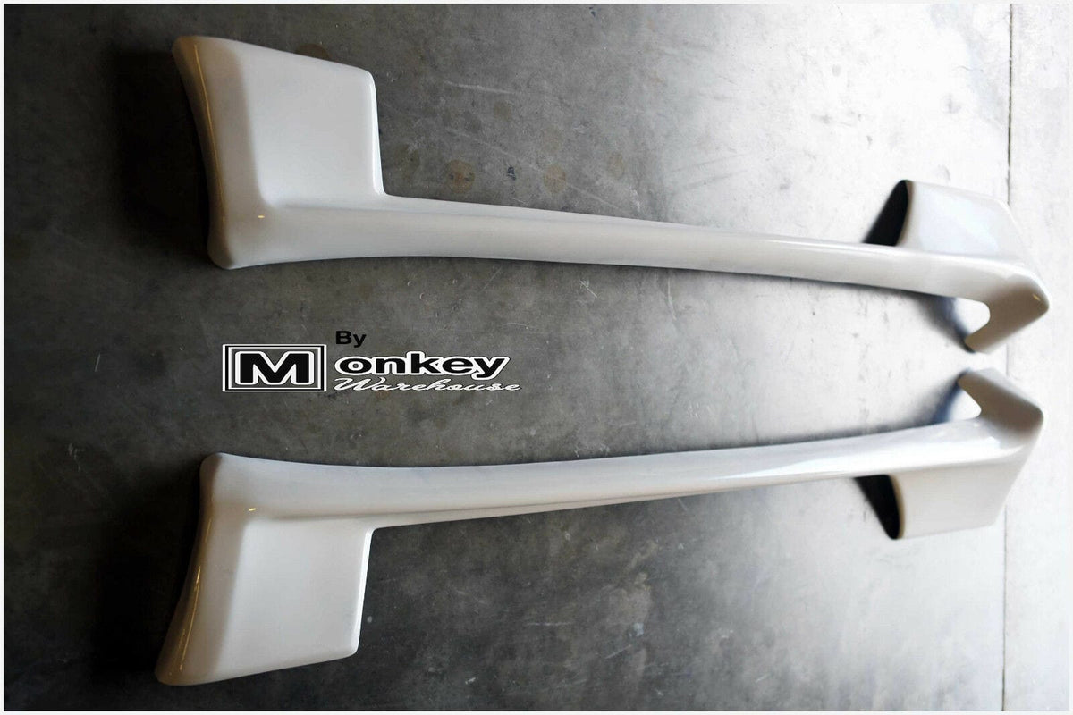 Installed View - Nissan Skyline R32 GTS-T Coupe: GTR Style Side Skirts
