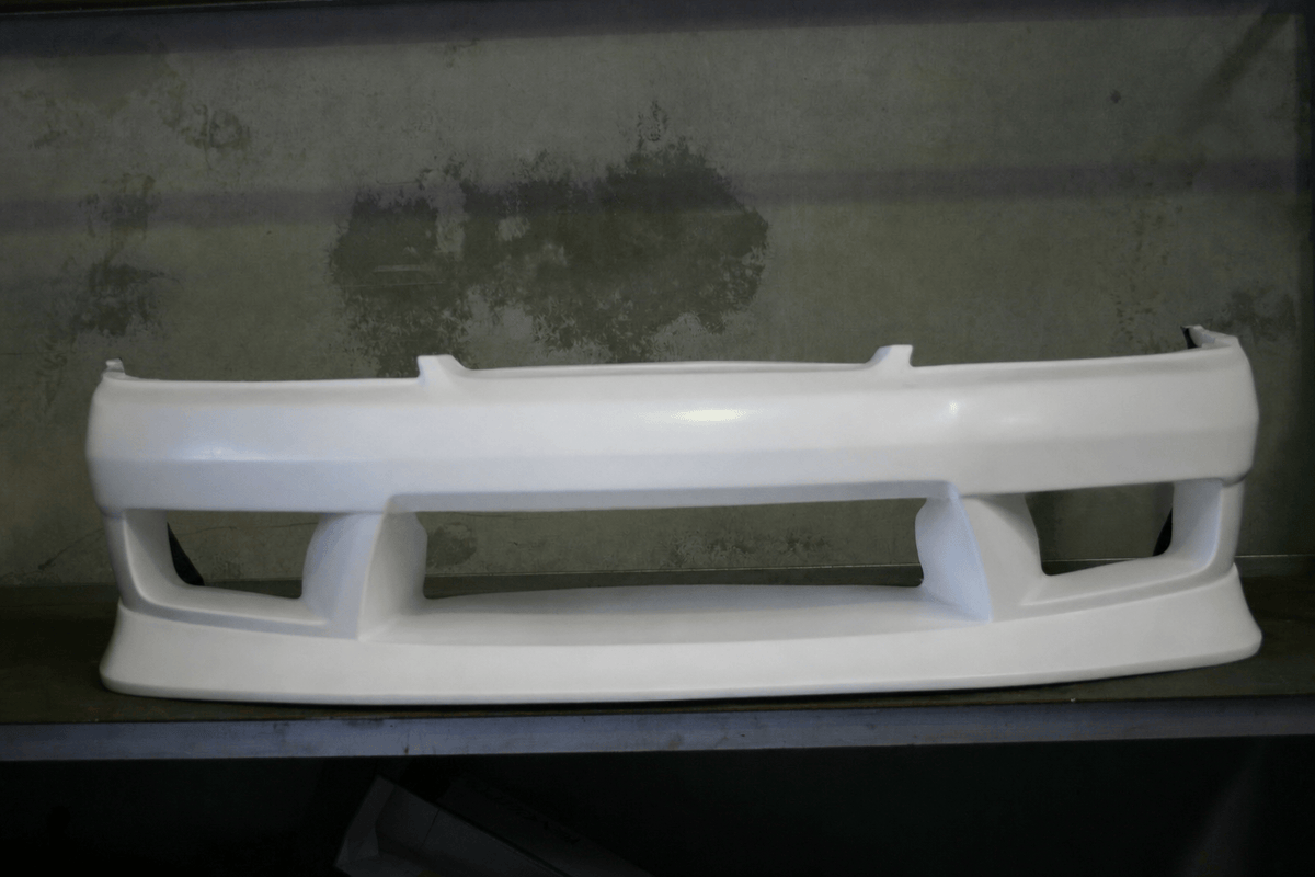 Installed View - Nissan Skyline R32 Sedan: Vertex Style Full Body Kit