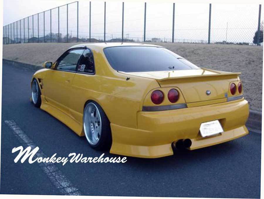 Installed View - Nissan Skyline R33 Coupe: Duce Style Side Skirts