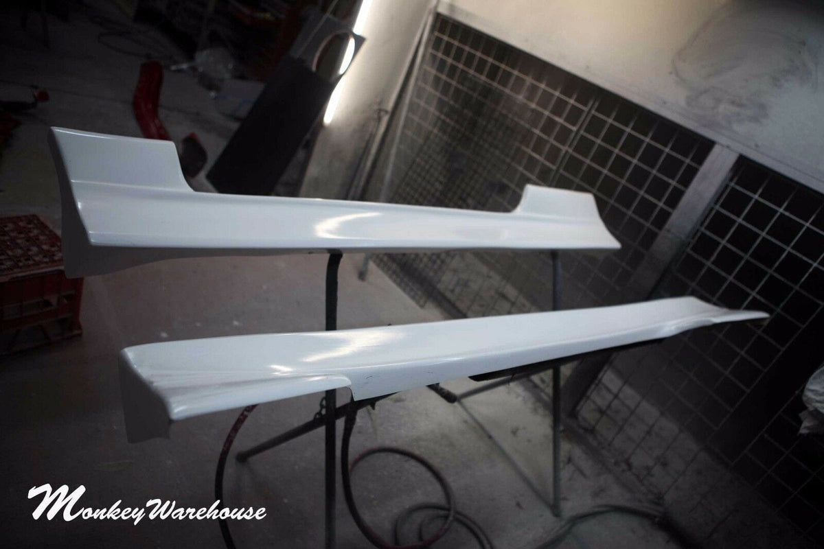 Installed View - Nissan Skyline R33 Coupe: Duce Style Side Skirts