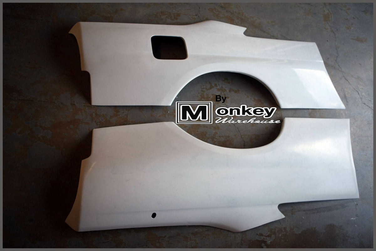 Installed View - Nissan Skyline R33 Coupe: GTR Style Rear Quarter Panels