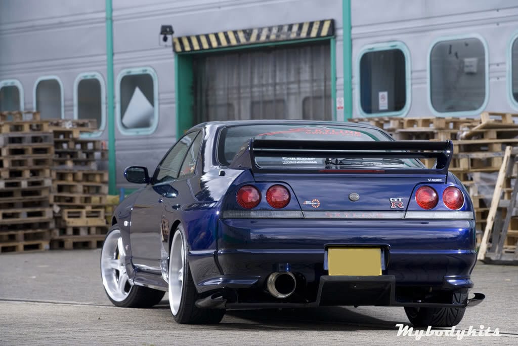 Installed View - Nissan Skyline R33 GTR: Top Secret Style Rear Pods