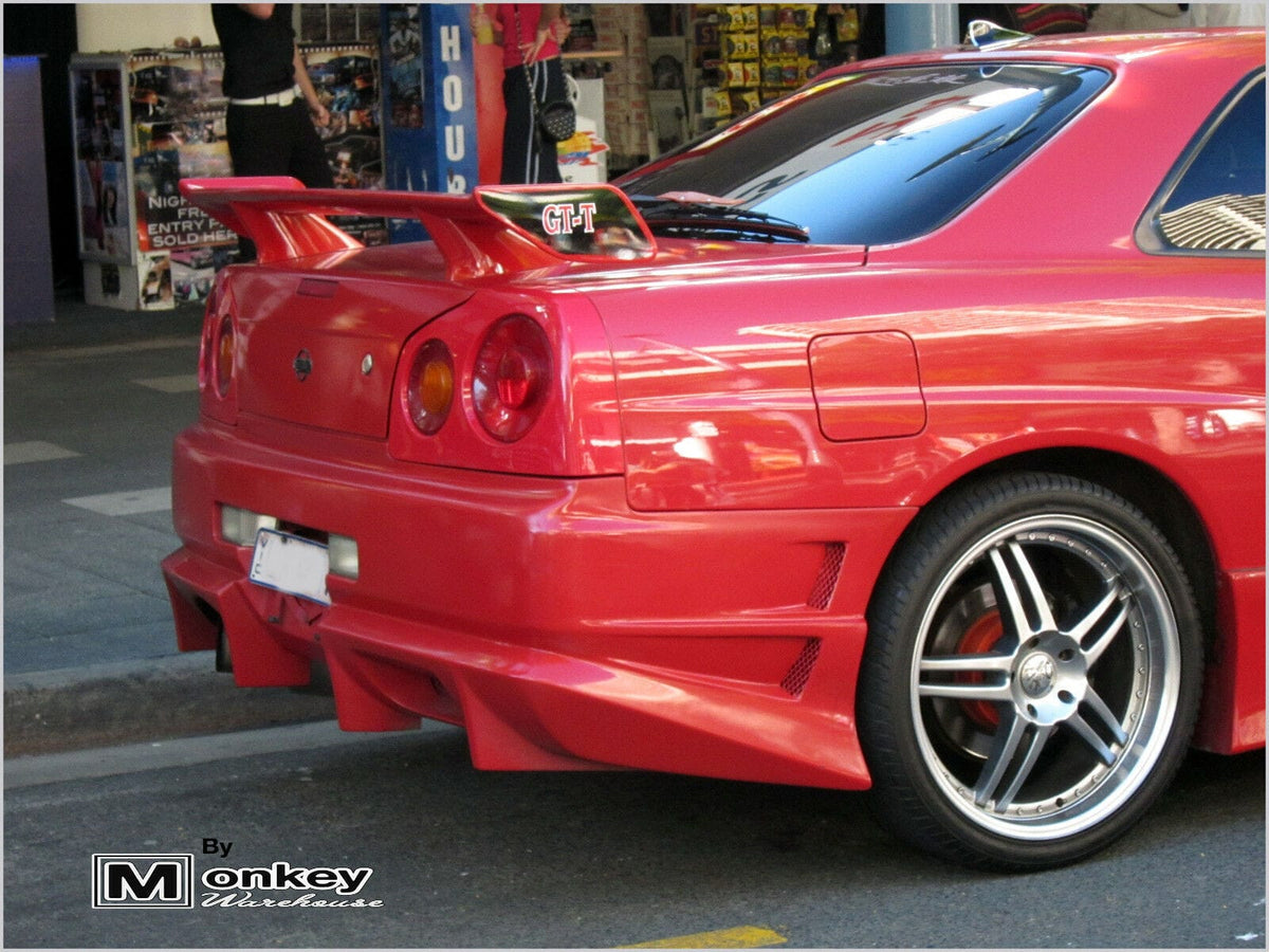 Installed View - Nissan Skyline R34 Coupe: Bomex Style Full Body Kit