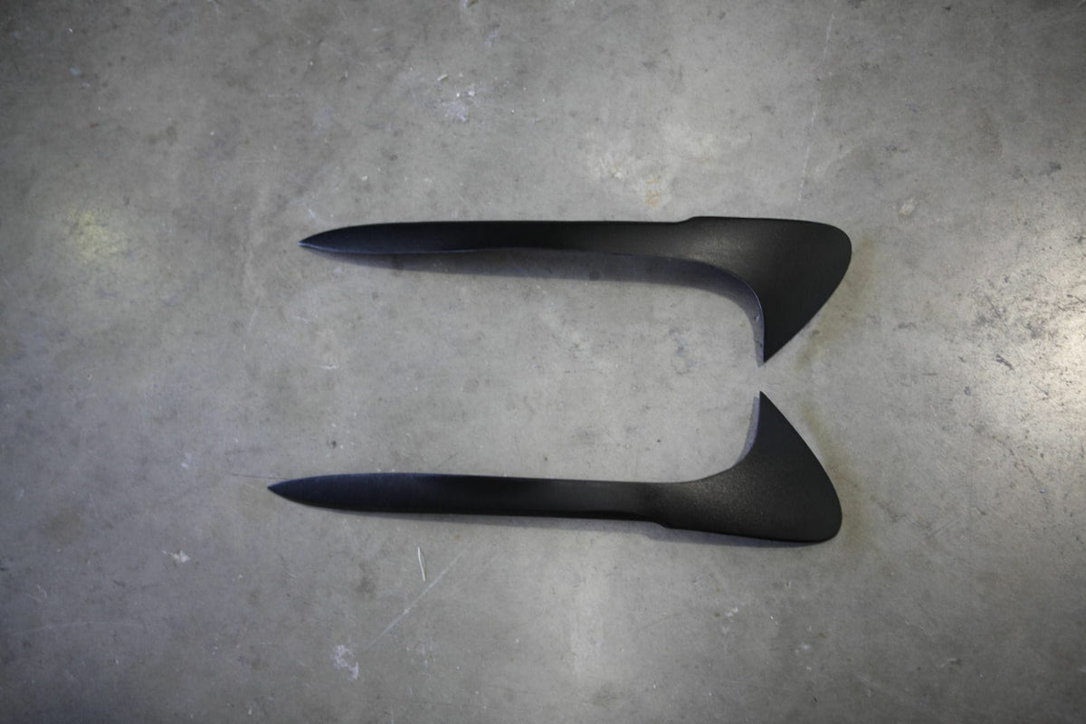 Installed View - Subaru Impreza/WRX/STI 2006-2007: Headlight Eyebrows Eyelids (Sedan & Hatch)