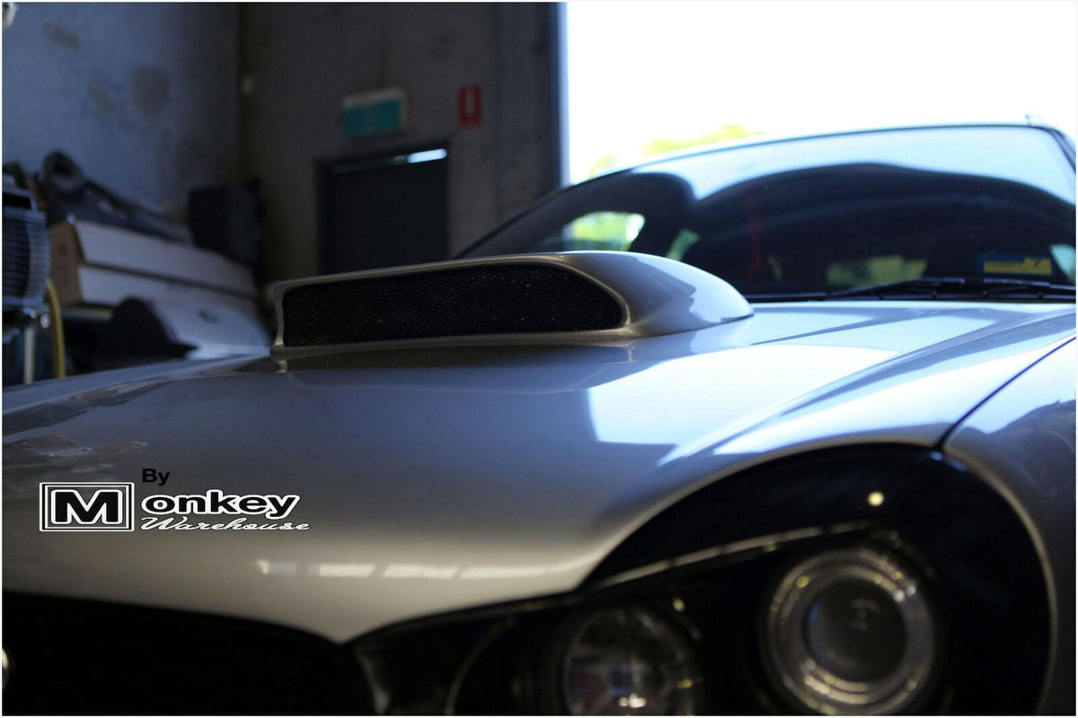 Installed View - Subaru Impreza WRX/STI: Charge Speed Style Bonnet Scoop (2000-2002)