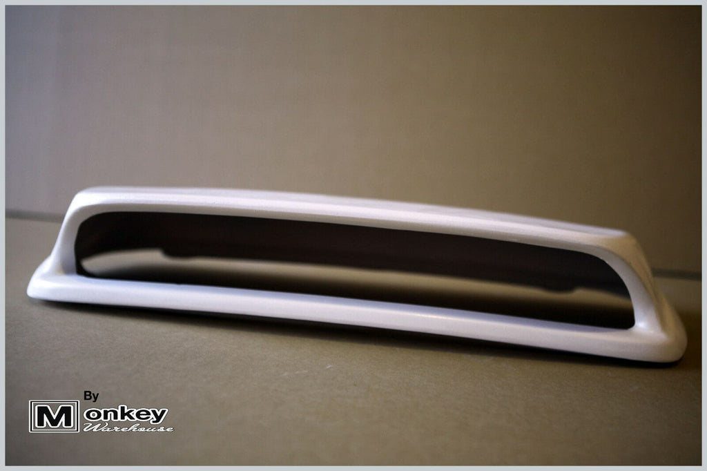 Installed View - Subaru Impreza WRX/STI: Charge Speed Style Bonnet Scoop (2002-2005)
