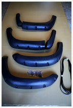 Installed View - Toyota Hilux Dual Cab 1997-2005: 4.0" Jungle Flare Full Set