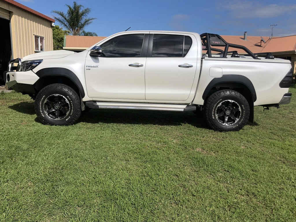 Installed View - Toyota Hilux: Tonka Style Bonnet Scoop (2005-2011)