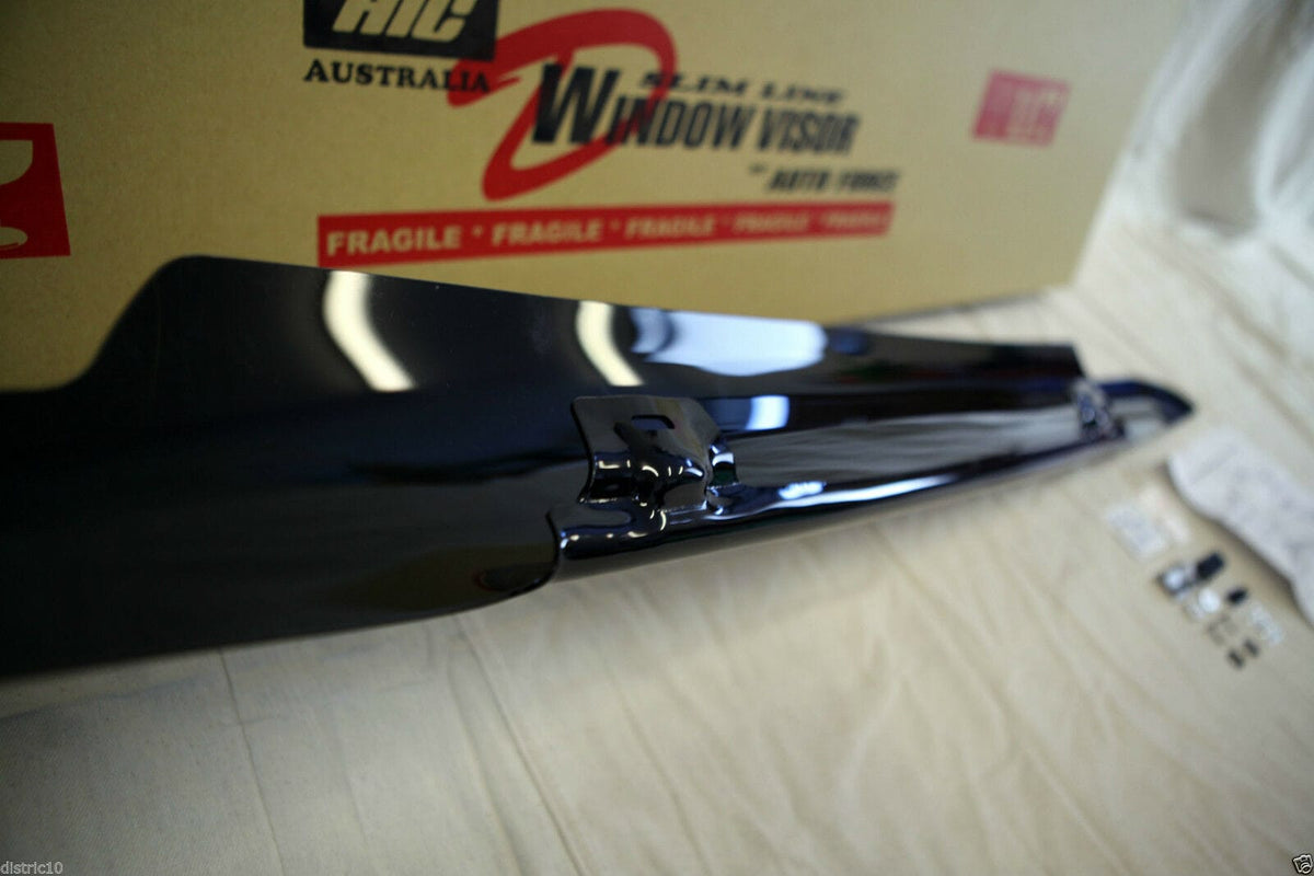Installed View - Toyota LandCruiser 70 Series (1990-2006): Bonnet Protector Guard