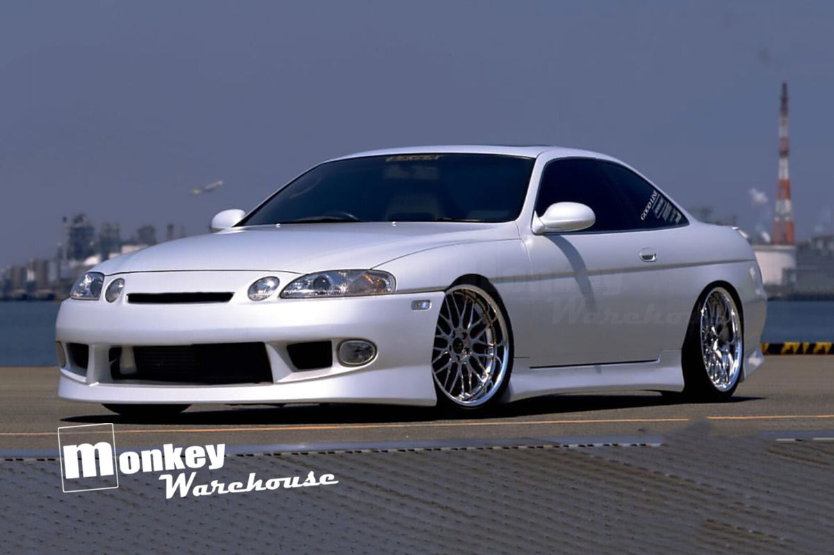 Installed View - Toyota Soarer JZZ30: Vertex Style Full Body Kit